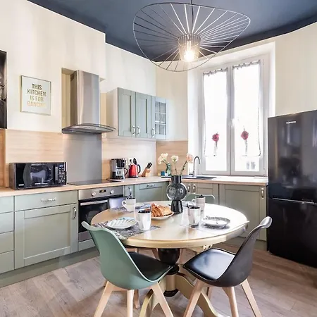 Beautiful Bourgeois Near Palais And Beaches Apartment Cannes